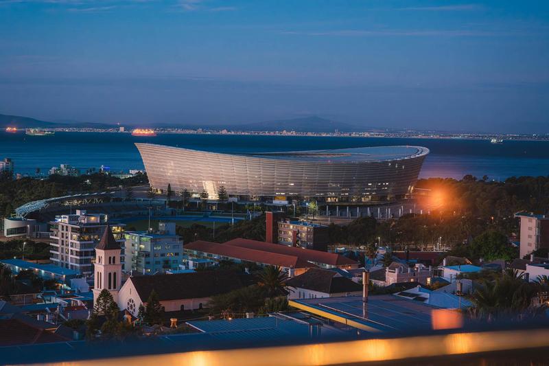 4 Bedroom Property for Sale in Green Point Western Cape